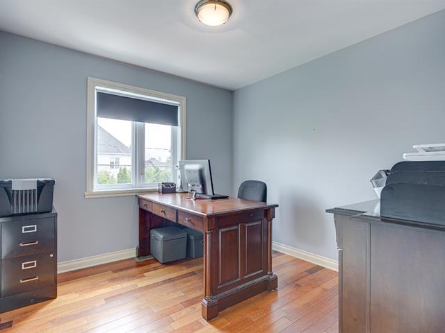 Two or more storey for sale, Candiac