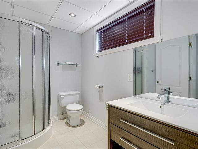 Two or more storey for sale, Candiac