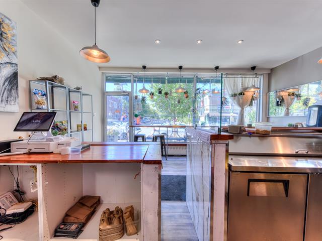 Duplex vendu, Montréal (Ahuntsic-Cartierville)