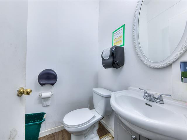 Duplex vendu, Montréal (Ahuntsic-Cartierville)