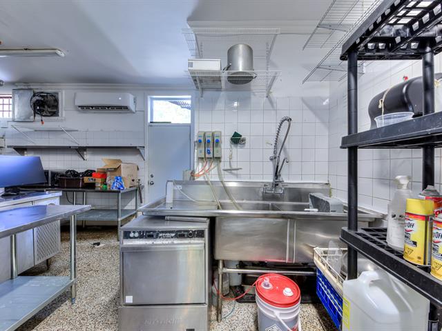 Duplex vendu, Montréal (Ahuntsic-Cartierville)