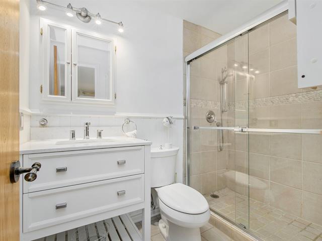 Salle de bains attenante à la CCP