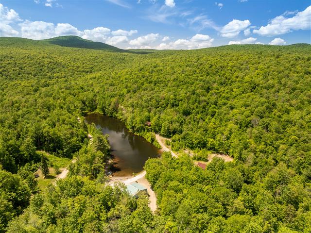 maison à vendre Saint-Étienne-de-Bolton