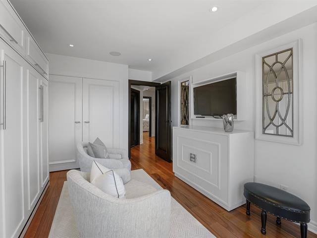 Maison à étages à vendre, Montréal (Saint-Laurent)