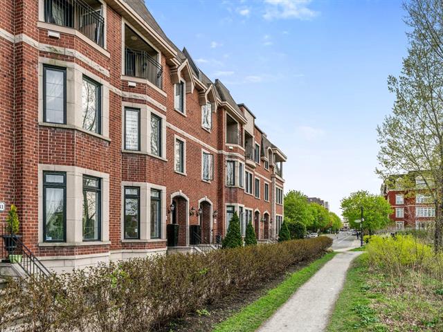 Maison à étages à vendre, Montréal (Saint-Laurent)