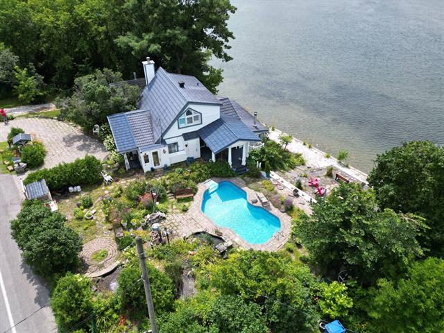 house for sale Mont-Saint-Hilaire