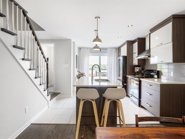 Maison à étages à vendre, Vaudreuil-Dorion