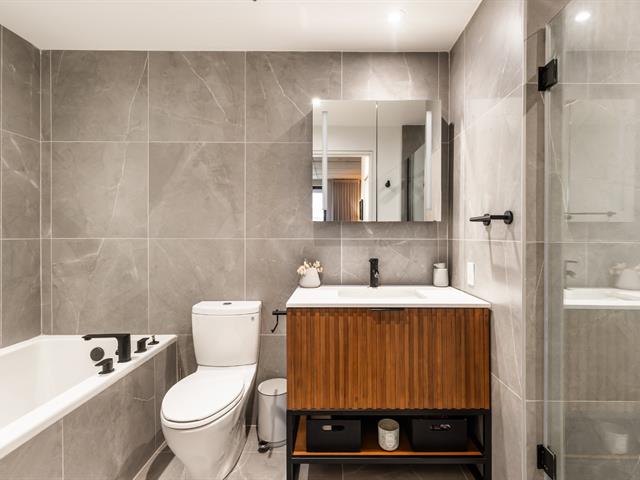 Salle de bains attenante à la CCP