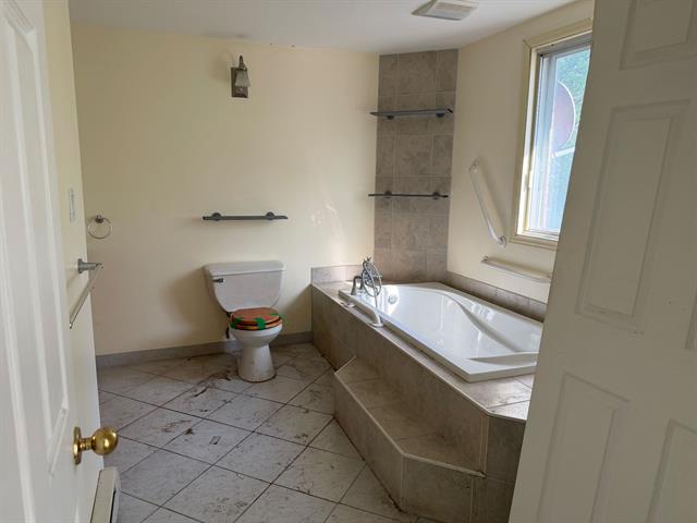Ensuite bathroom