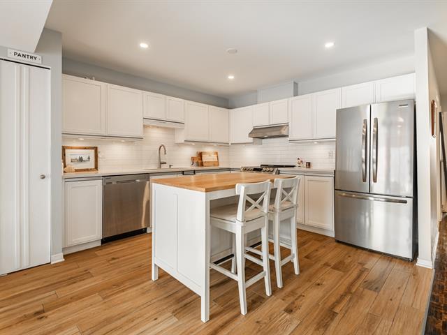 Condo sold, Montréal (Ville-Marie)
