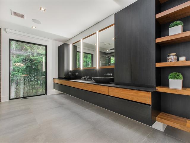 Salle de bains attenante à la CCP