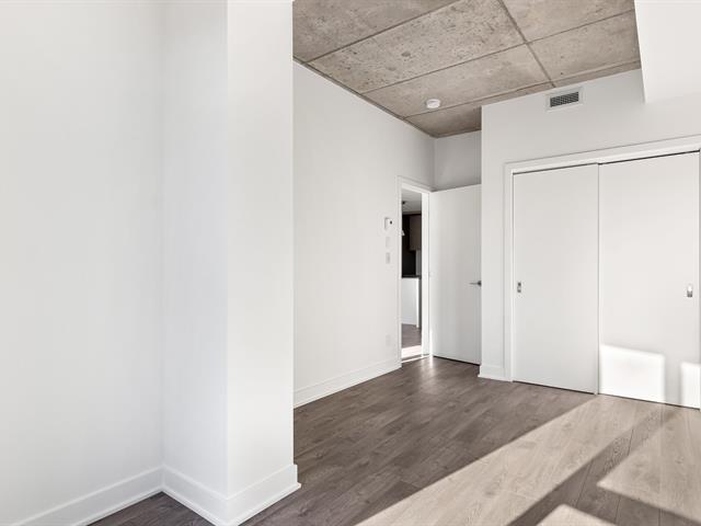 Condo à louer, Montréal (Saint-Laurent)