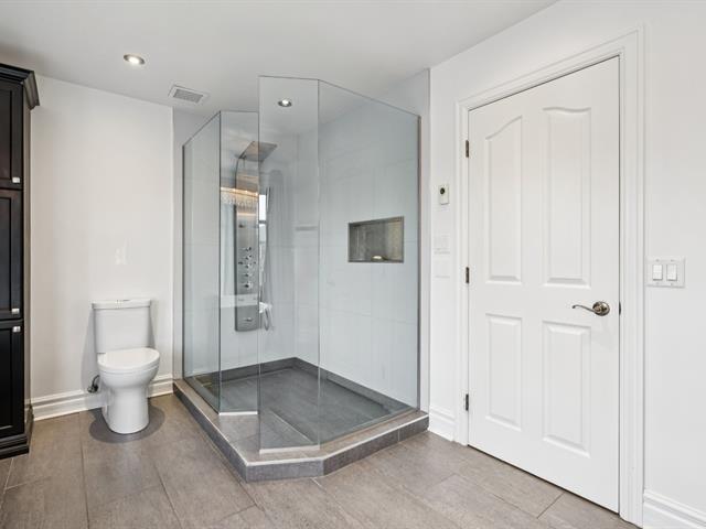 Salle de bains attenante à la CCP