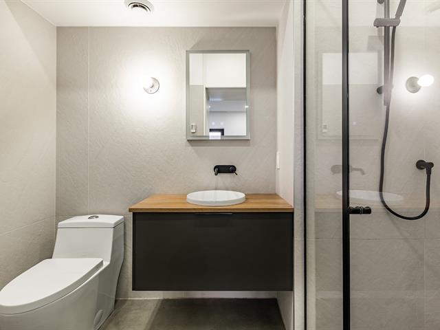 Salle de bains attenante à la CCP