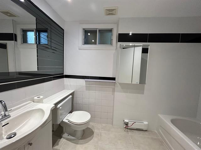 Ensuite bathroom