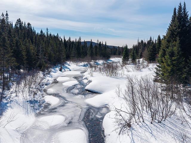 Accès au plan d'eau