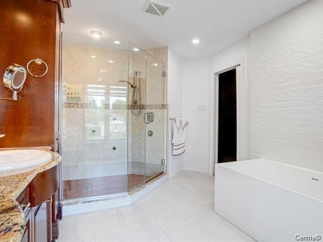 Salle de bains attenante à la CCP