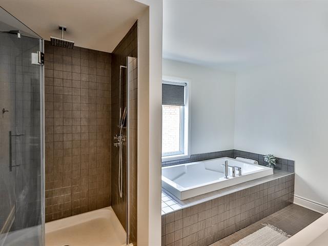 Salle de bains attenante à la CCP