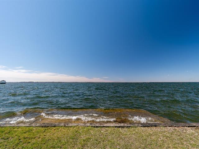 Vue sur l'eau