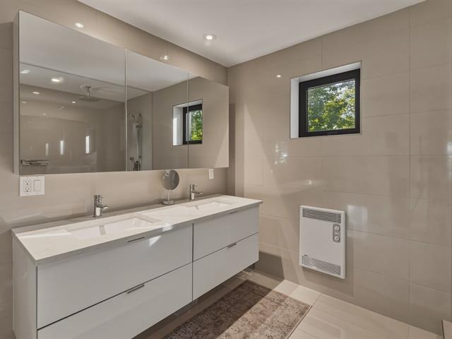Salle de bains attenante à la CCP