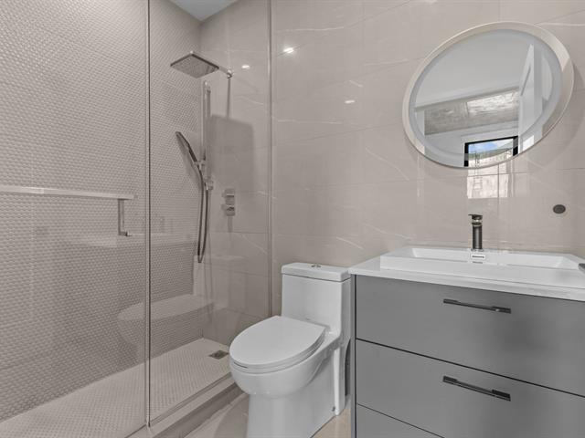 Ensuite bathroom