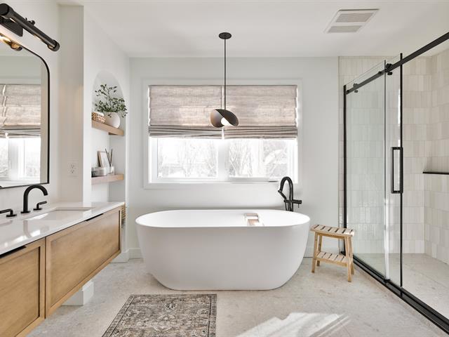 Salle de bains attenante à la CCP