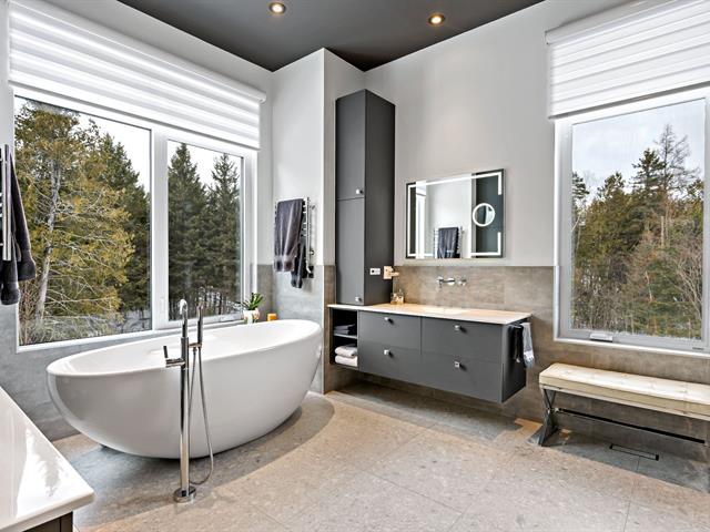 Salle de bains attenante à la CCP