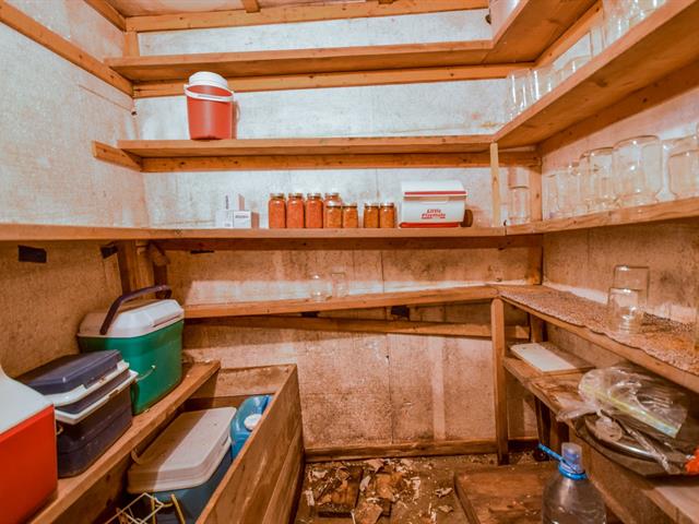 Cave/ chambre froide