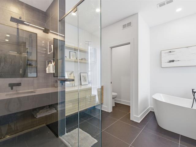 Salle de bains attenante à la CCP