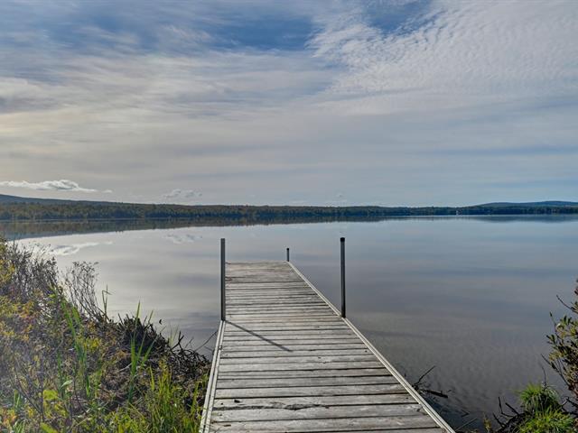 Accès au plan d'eau