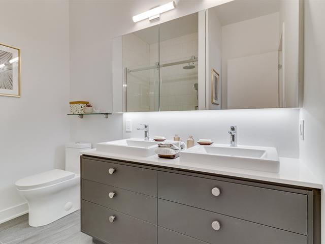 Salle de bains attenante à la CCP