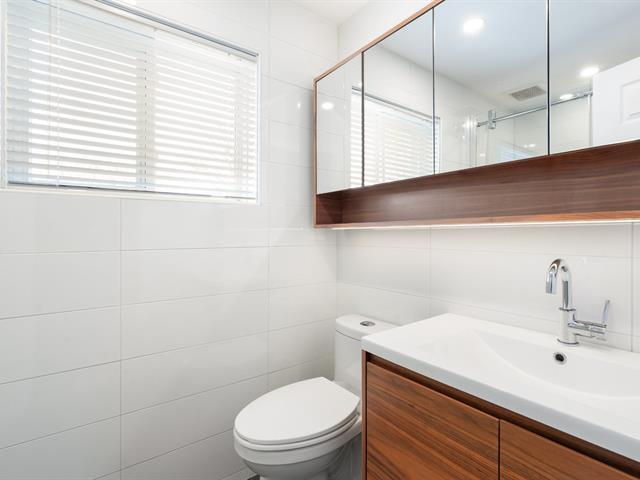 Salle de bains attenante à la CCP