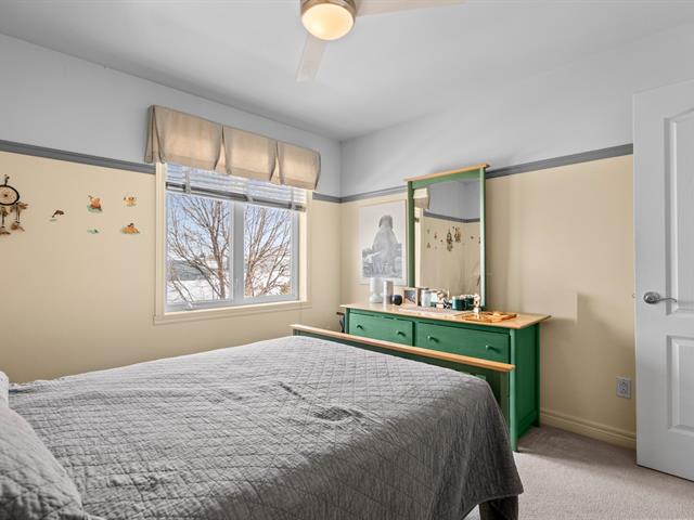 Maison à étages à vendre, Montréal (Saint-Laurent)