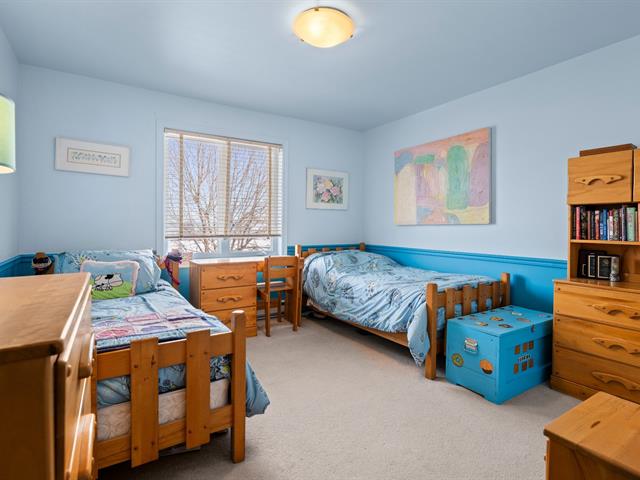 Maison à étages à vendre, Montréal (Saint-Laurent)