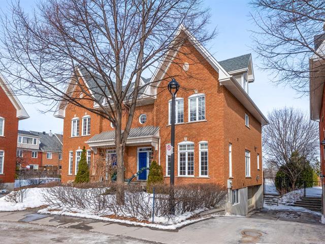 Maison à étages à vendre, Montréal (Saint-Laurent)
