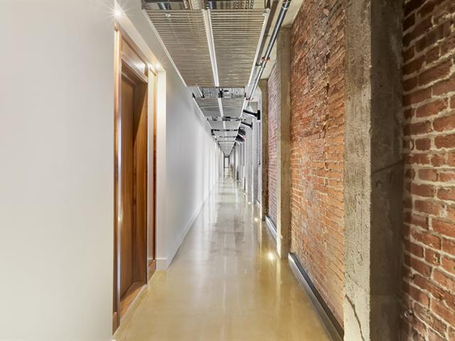 PASAGEWAY