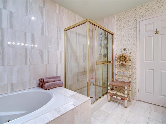 Salle de bains attenante à la CCP