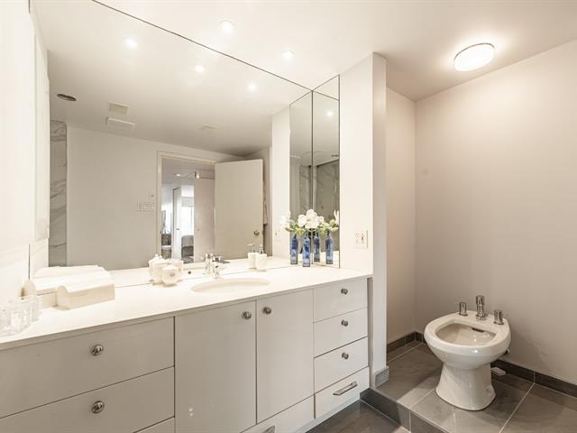 Salle de bains attenante à la CCP