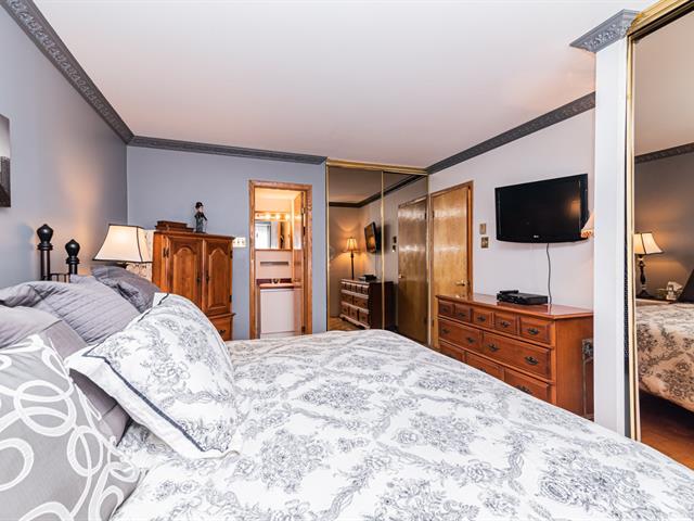 Quadruplex à vendre, Montréal (Ahuntsic-Cartierville)