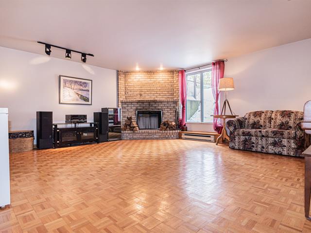 Quadruplex à vendre, Montréal (Ahuntsic-Cartierville)