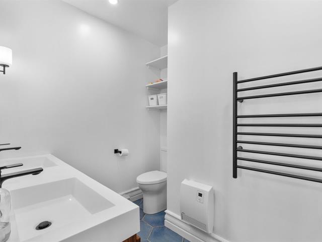 Salle de bains attenante à la CCP