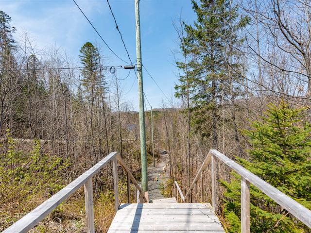 Access to a body of water