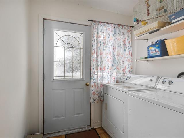 Triplex vendu, Montréal (Anjou)