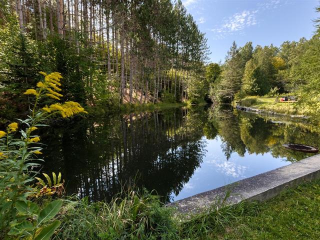 Access to a body of water