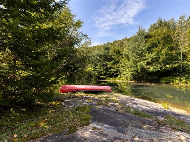 Access to a body of water