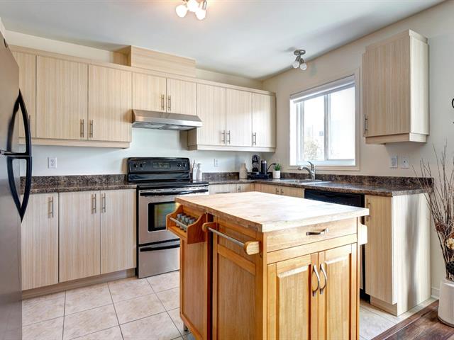 Two or more storey sold, Mascouche