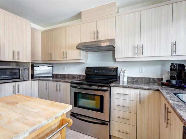 Two or more storey sold, Mascouche