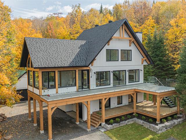 house for sale Saint-Donat