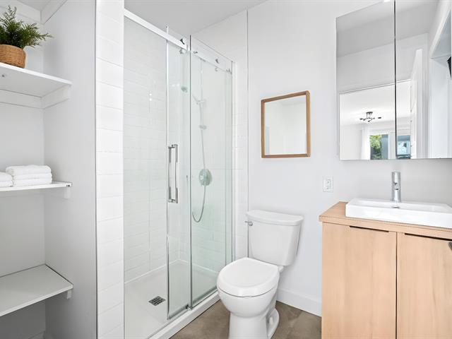 Salle de bains attenante à la CCP