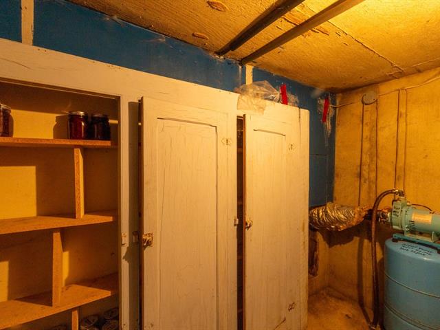 Cave/ chambre froide